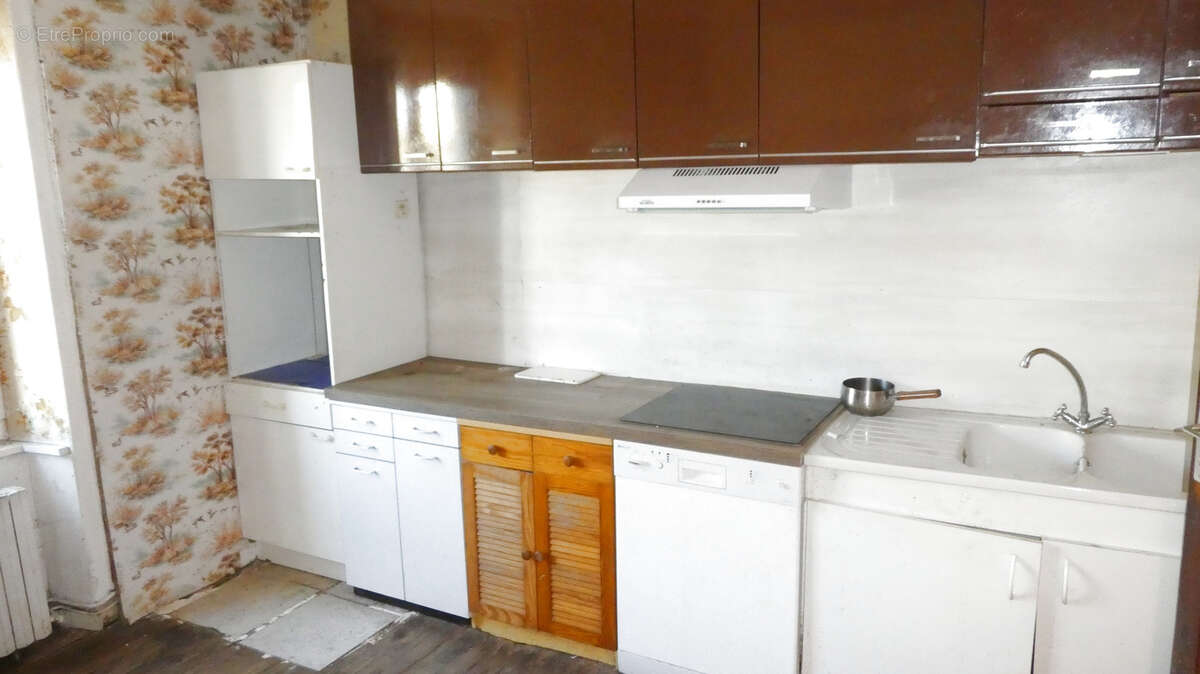 Maison à BUSSIERE-GALANT