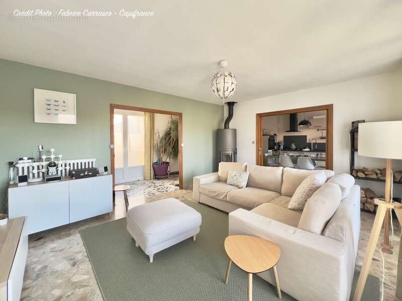 Maison à SAINT-BONNET-PRES-RIOM