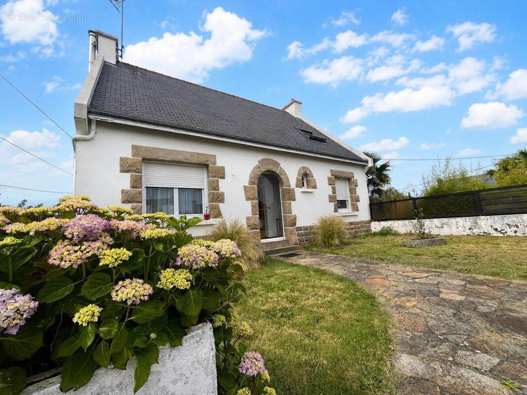 Photo 1 - Maison à PLOUFRAGAN