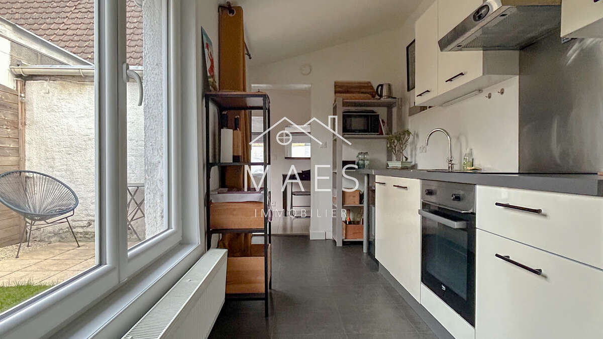 Maison à WAMBRECHIES