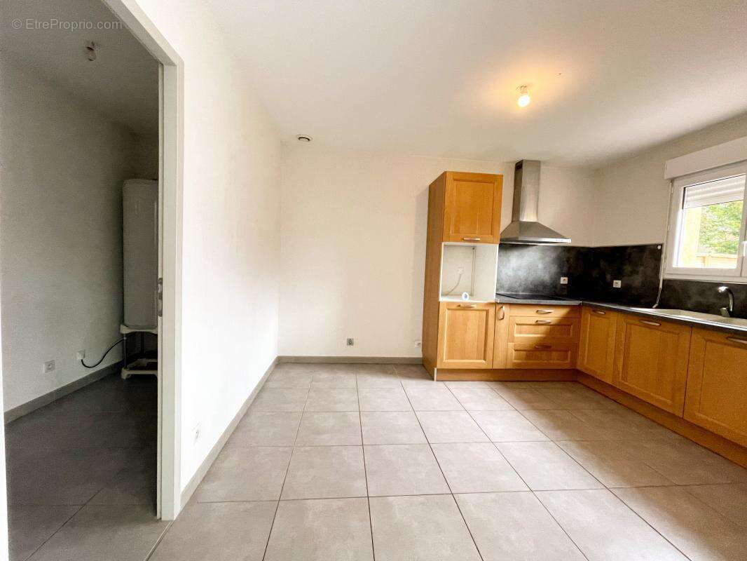 Maison à SAINT-JEAN-DU-FALGA