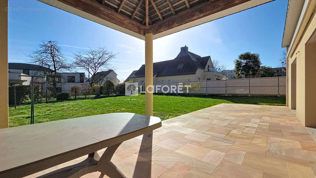 Maison à NOYAL-SUR-VILAINE