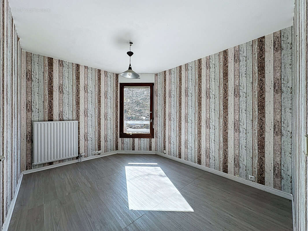 Appartement à TASSIN-LA-DEMI-LUNE