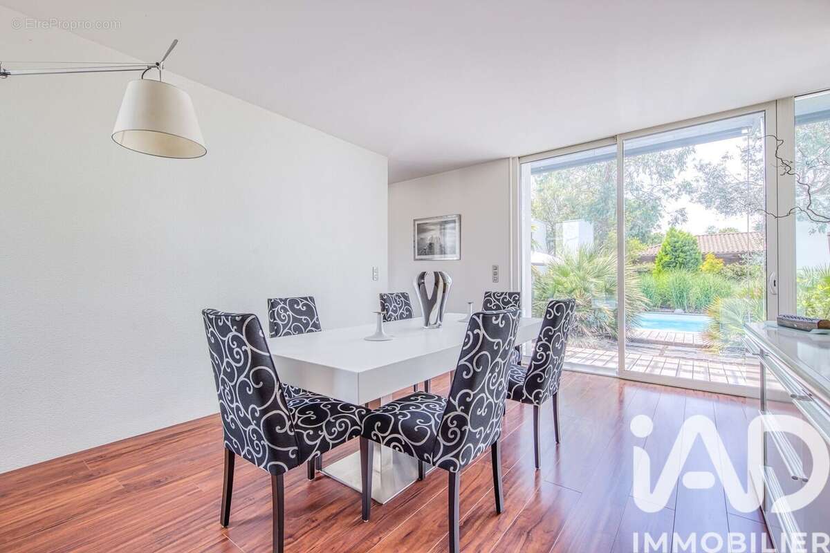 Photo 4 - Maison à LE TAILLAN-MEDOC