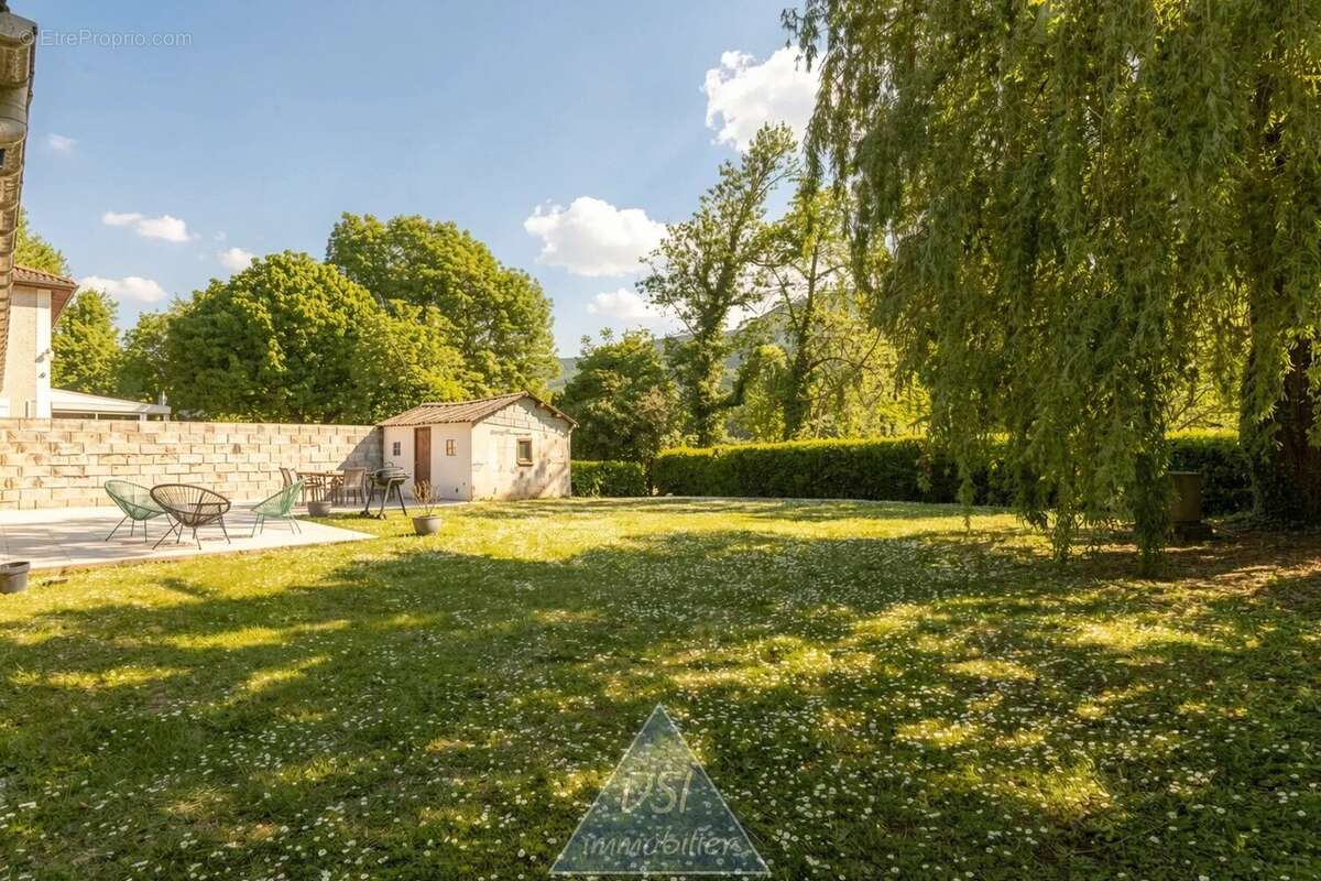 Maison à LAGNIEU