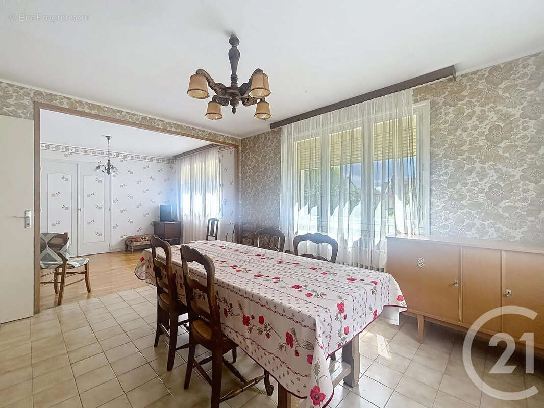 Maison à CHALONS-EN-CHAMPAGNE