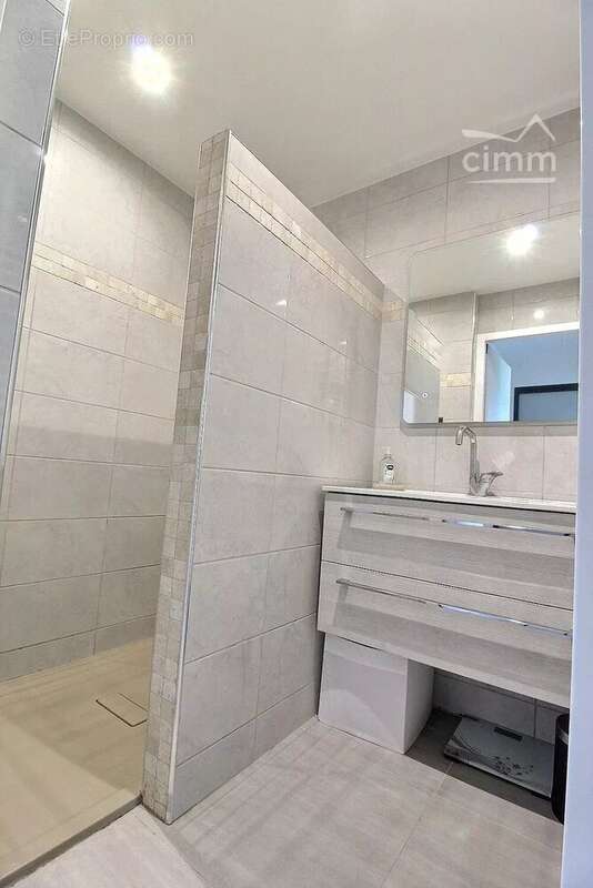 Appartement à TENCIN