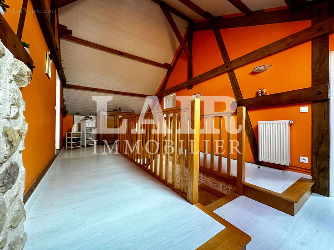 Maison à LE MELE-SUR-SARTHE