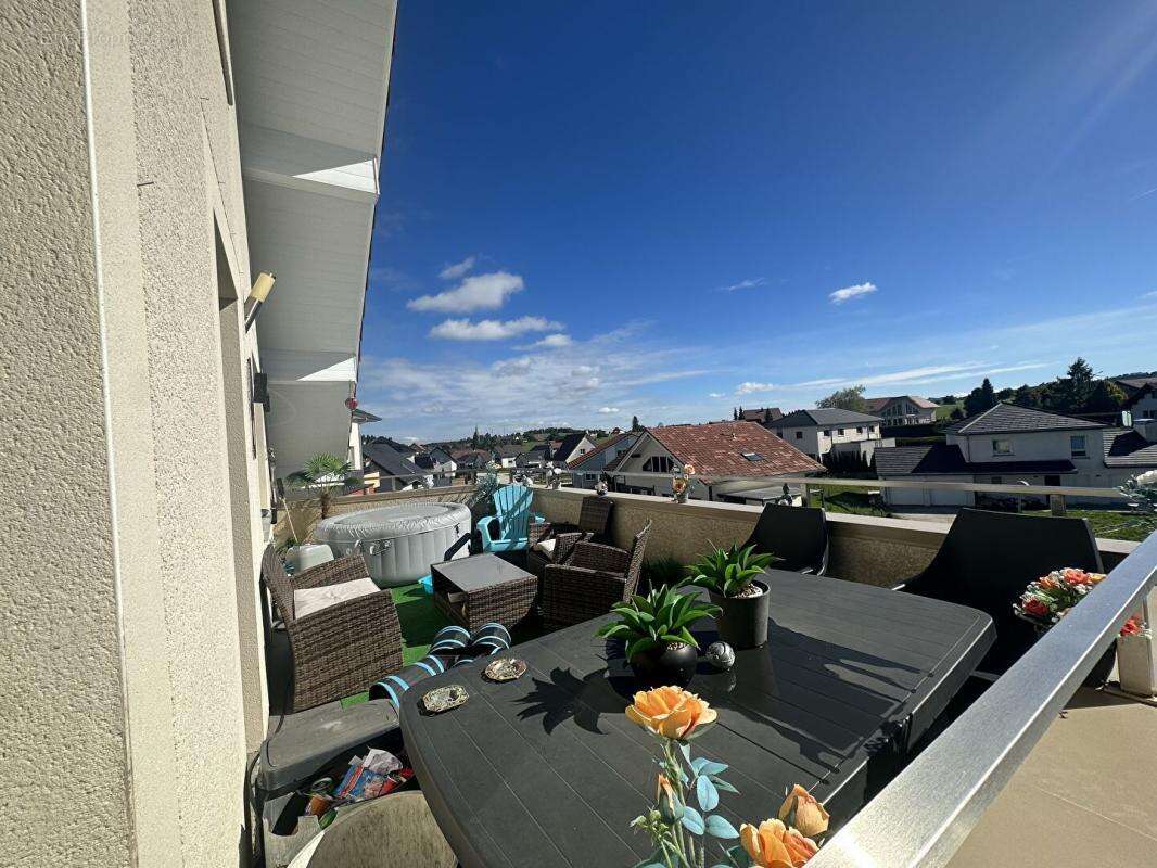 Appartement à LE RUSSEY