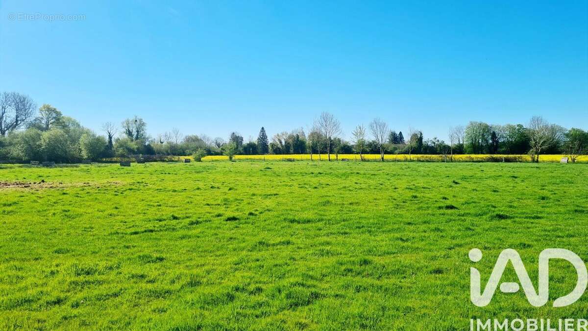 Maison 180 m² à Saint-Gatien-Des-Bois  - photo 9