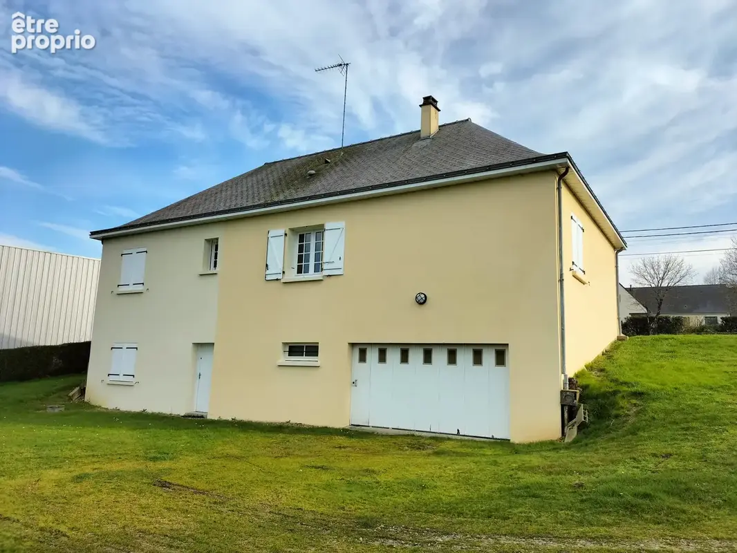 À vendre   Pavillon avec hangar sur 5134m2 de terrain - photo 2