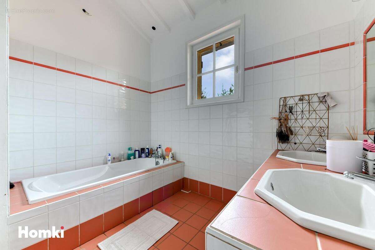 Maison à L&#039;ARBRESLE