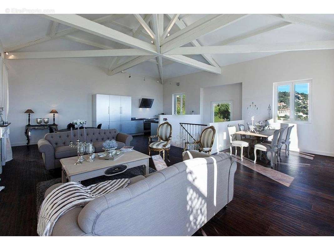 Maison à VILLEFRANCHE-SUR-MER