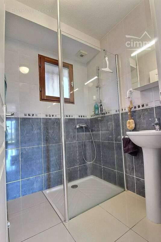 Maison à LES ADRETS