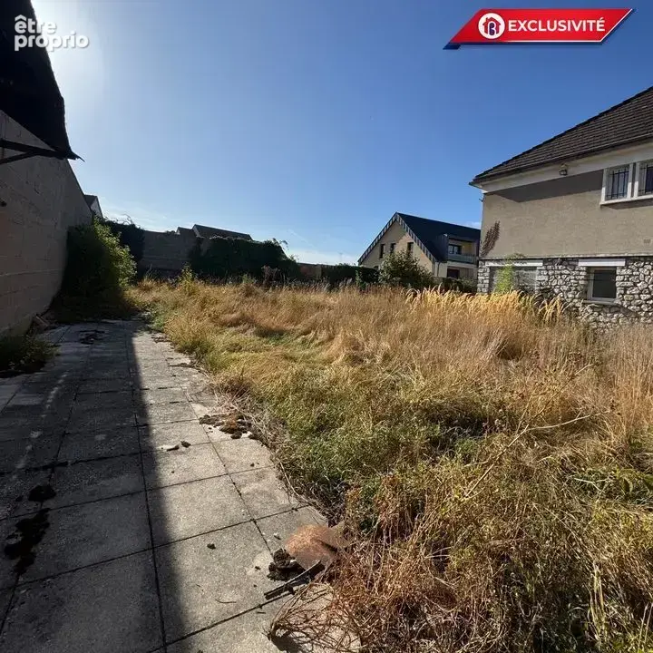 Terrain à ETAMPES