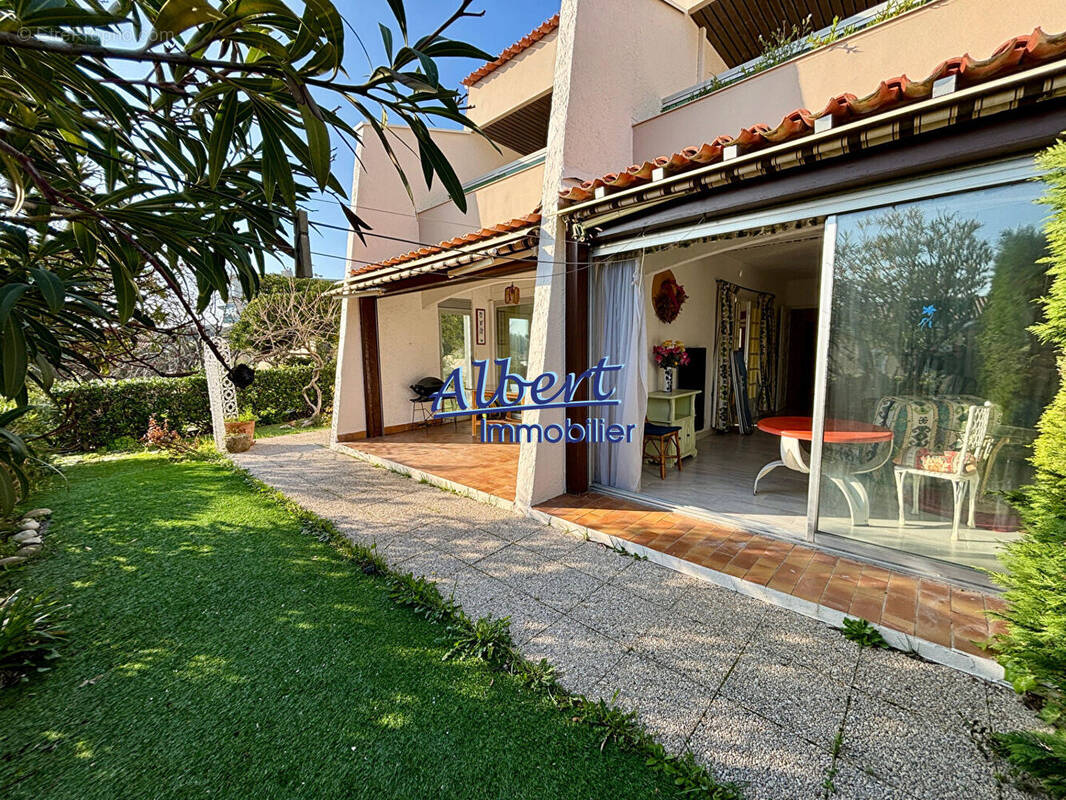 Appartement à SANARY-SUR-MER