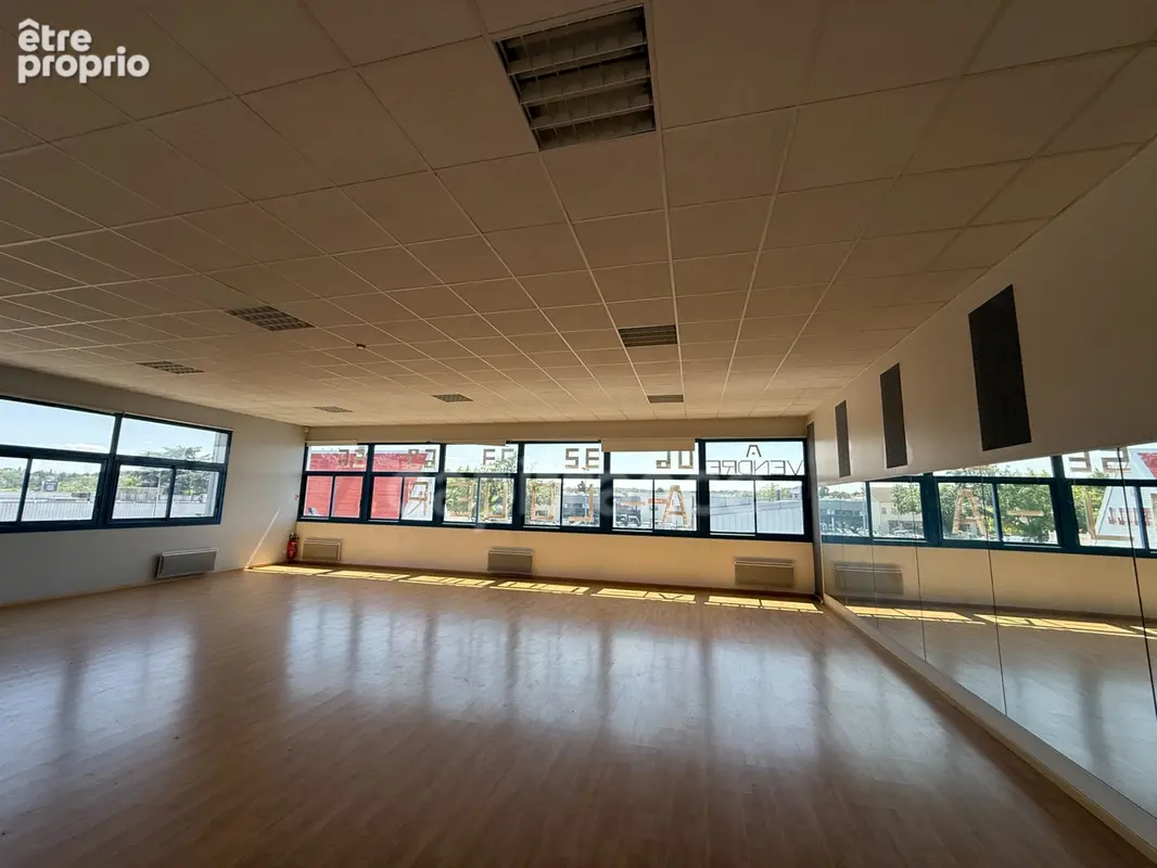 Murs commerciaux d’exception – 310 m² modulables – emplacement premium à orgeval (78) - photo 6
