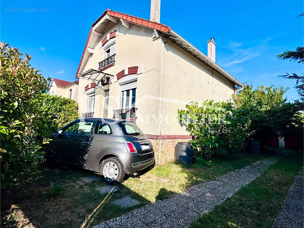 Maison à SAINT-PRIX