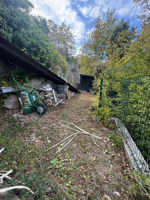 Maison à BERRE-LES-ALPES