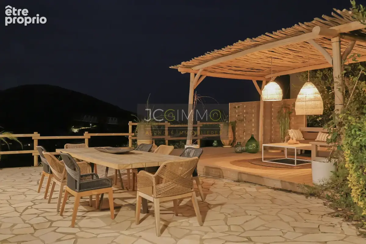 Carqueirane - villa t6 183 m2 vue mer dominante et panoramique avec studio - photo 21