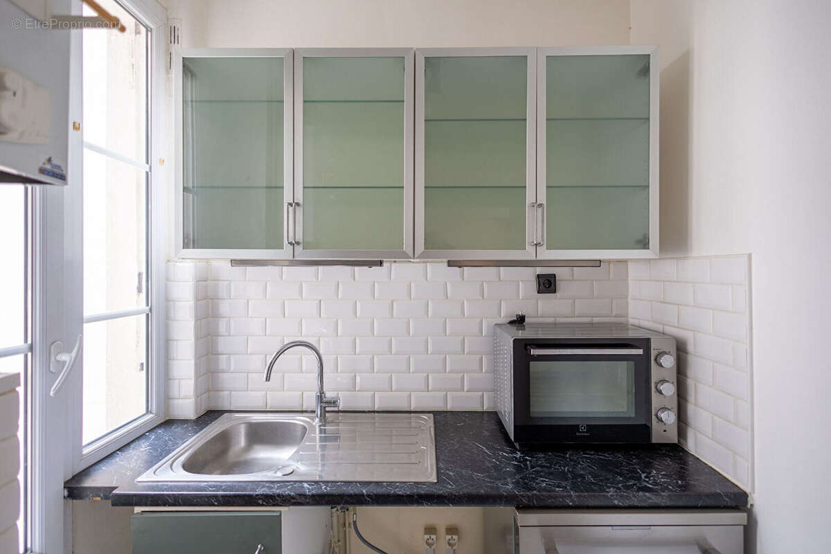Appartement à PARIS-14E