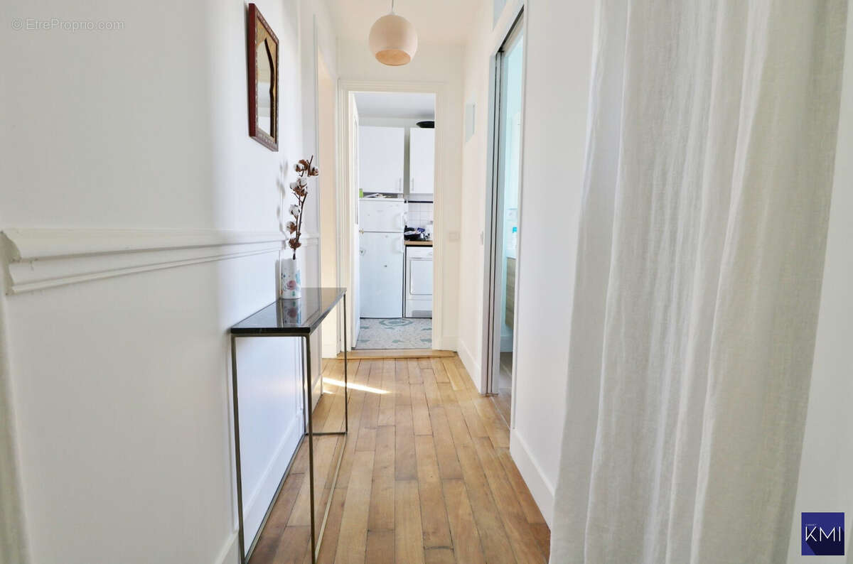 Appartement à PARIS-11E