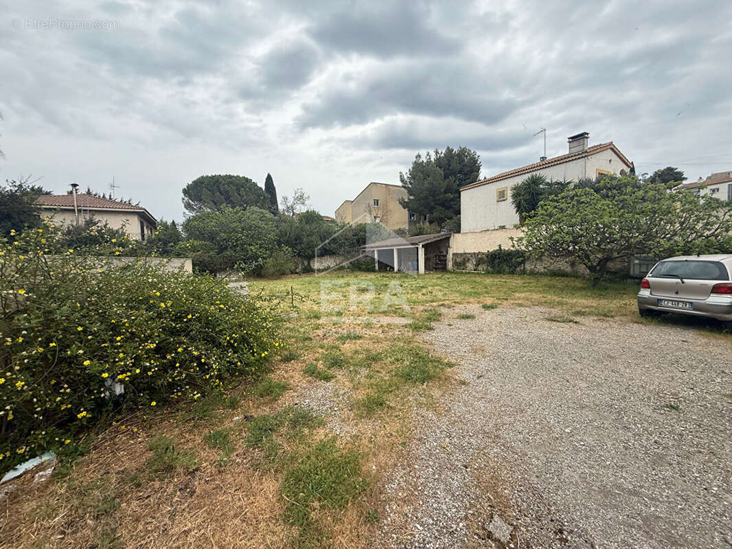 Terrain à MARTIGUES