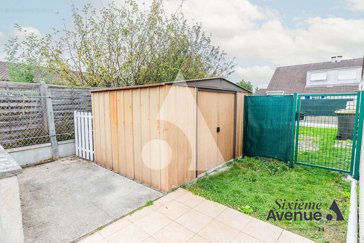 Maison à LE PLESSIS-PATE