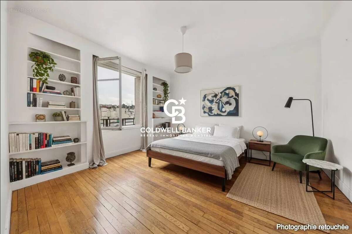 Appartement à PARIS-7E