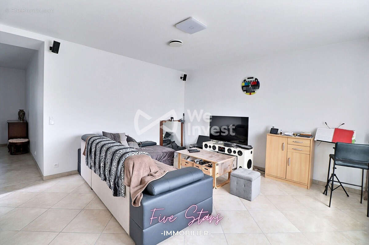 Appartement 183 m² à Piennes  - photo 5