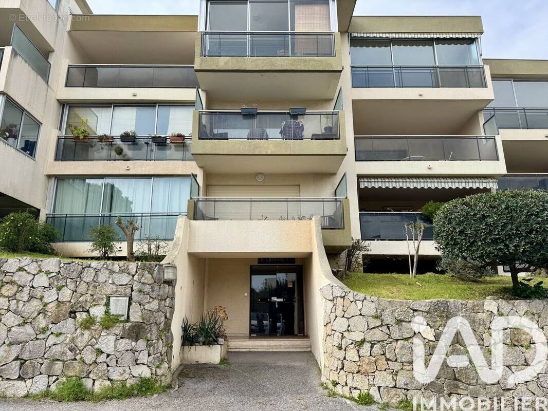 Photo 1 - Appartement à VILLENEUVE-LOUBET
