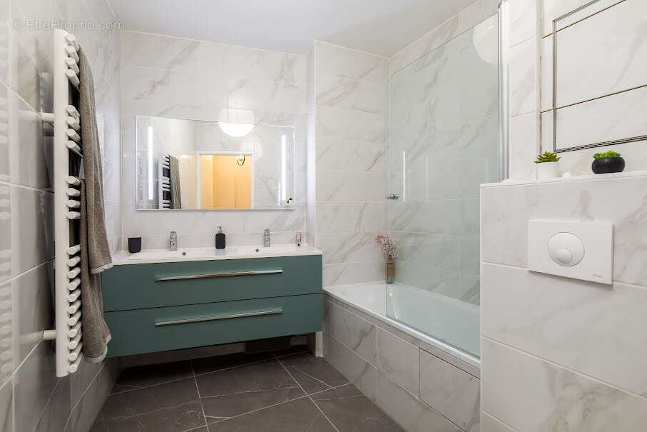 Appartement à BOULOGNE-BILLANCOURT