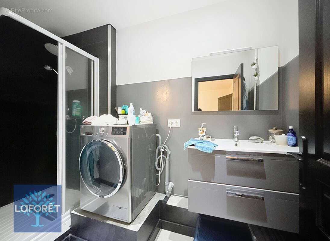 Appartement à FOUGERES