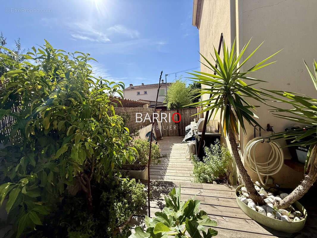 Maison à LATOUR-BAS-ELNE