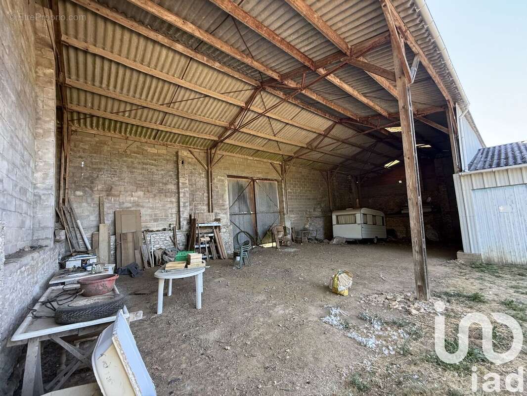 Photo 3 - Terrain à VOUILLE