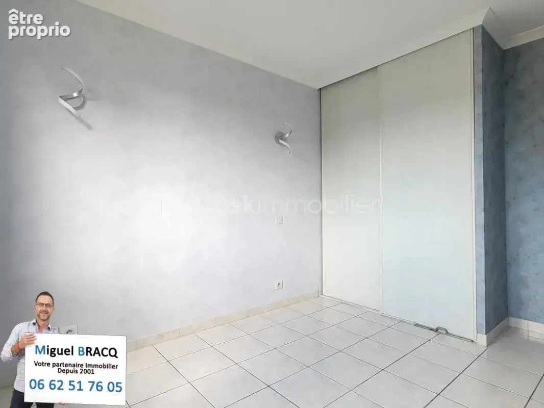 Villa F4 de plain pied en 4 faces sur 780 m² de terrain avec piscine sur Lespignan 34710 - photo 14