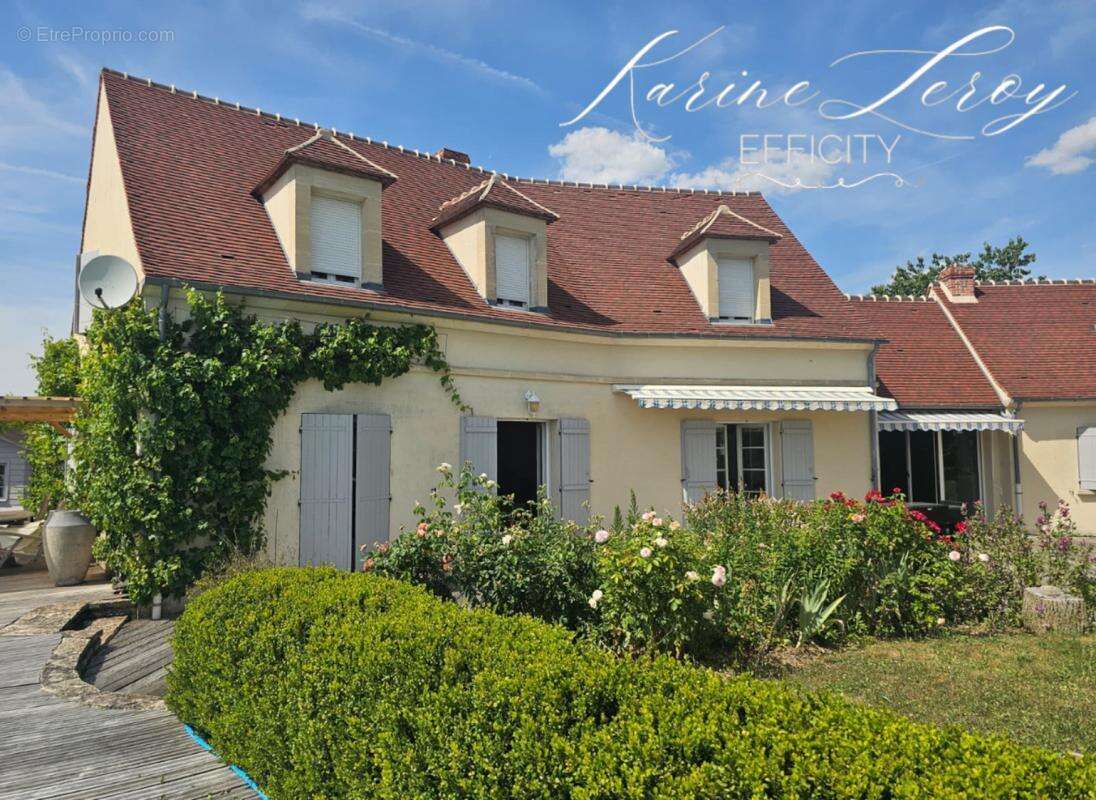 Maison à MONTLOGNON