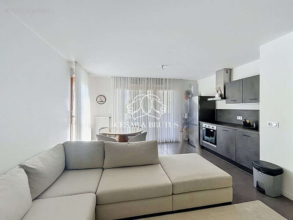 Appartement à SAINT-PRIEST