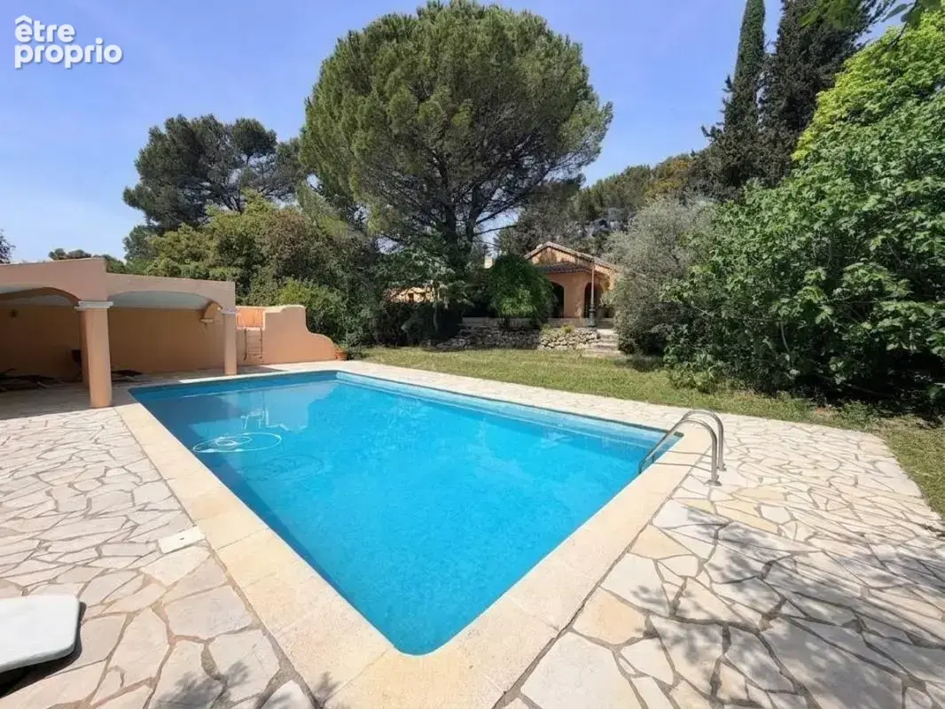 Maison avec piscine et dépendances à Saint-Marc-Jaumegarde, à 10 minutes d’Aix-en-Provence - photo 4