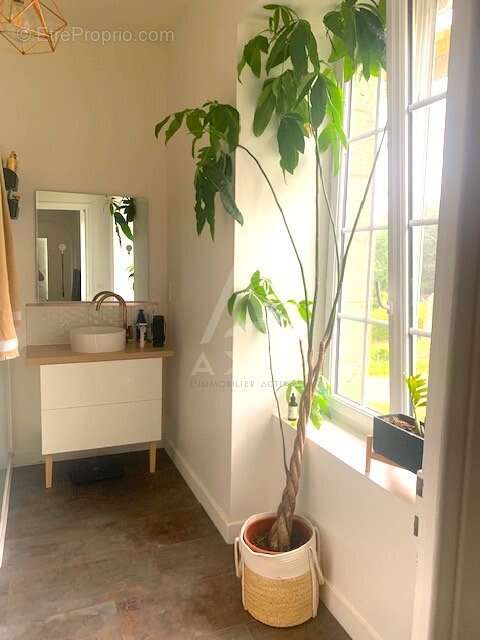 Maison à HENANBIHEN