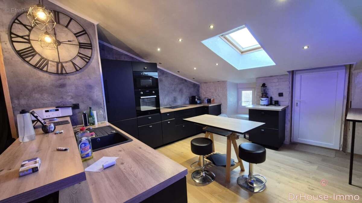 Appartement à SAUXILLANGES