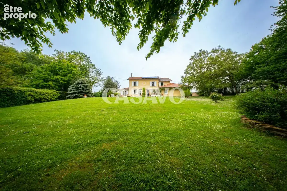 Vente Maison 7 pièces de 190m² - 38540 Heyrieux - photo 7