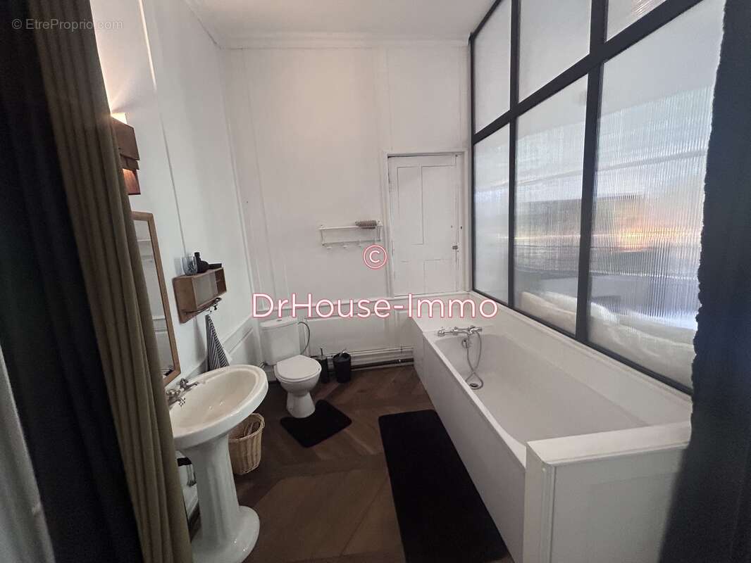 Appartement à POUSSAY