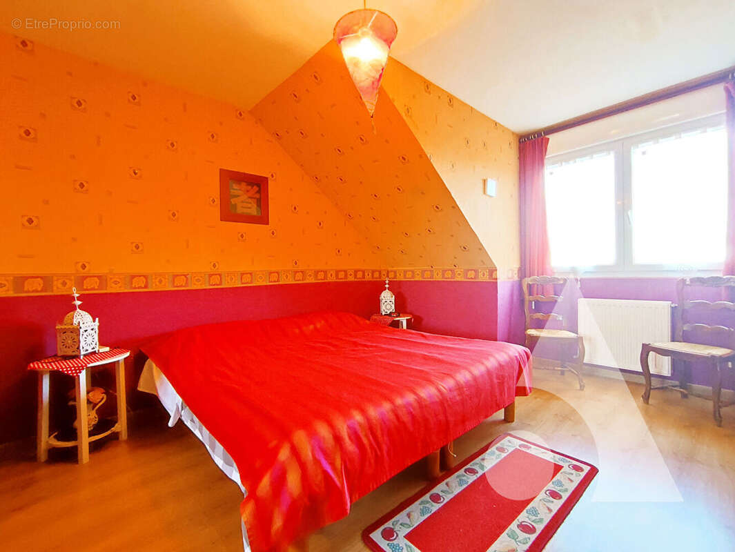 Maison à NORDAUSQUES