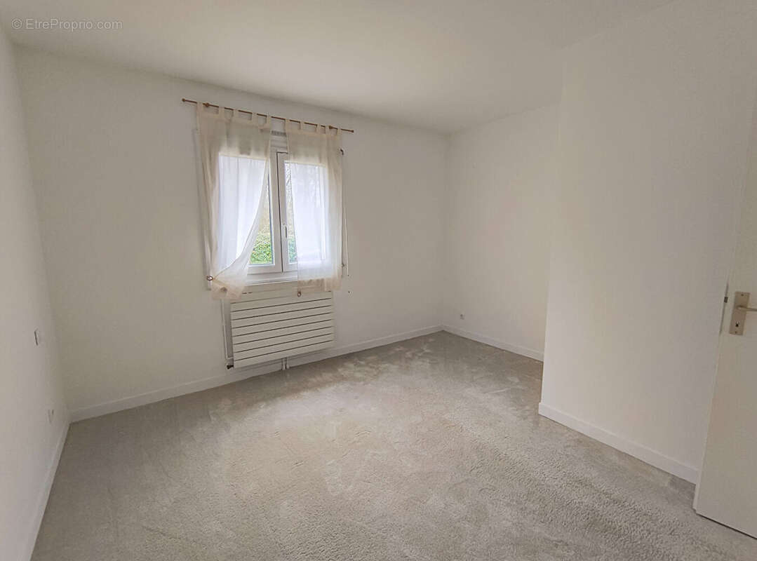 Maison à VERNEUIL-SUR-VIENNE