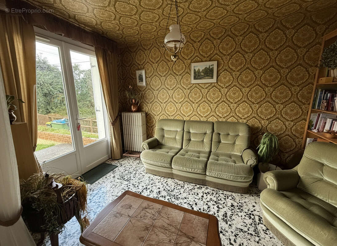 Maison à CLEVILLIERS