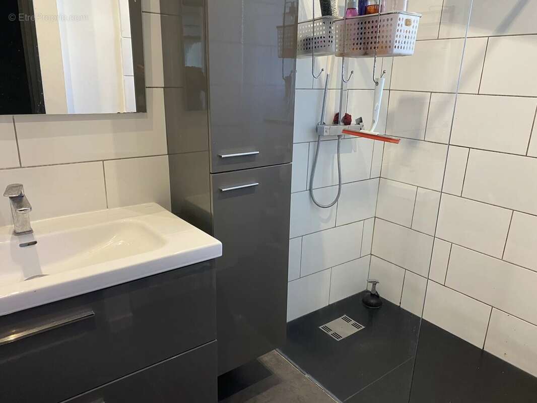 Appartement à AURIOL