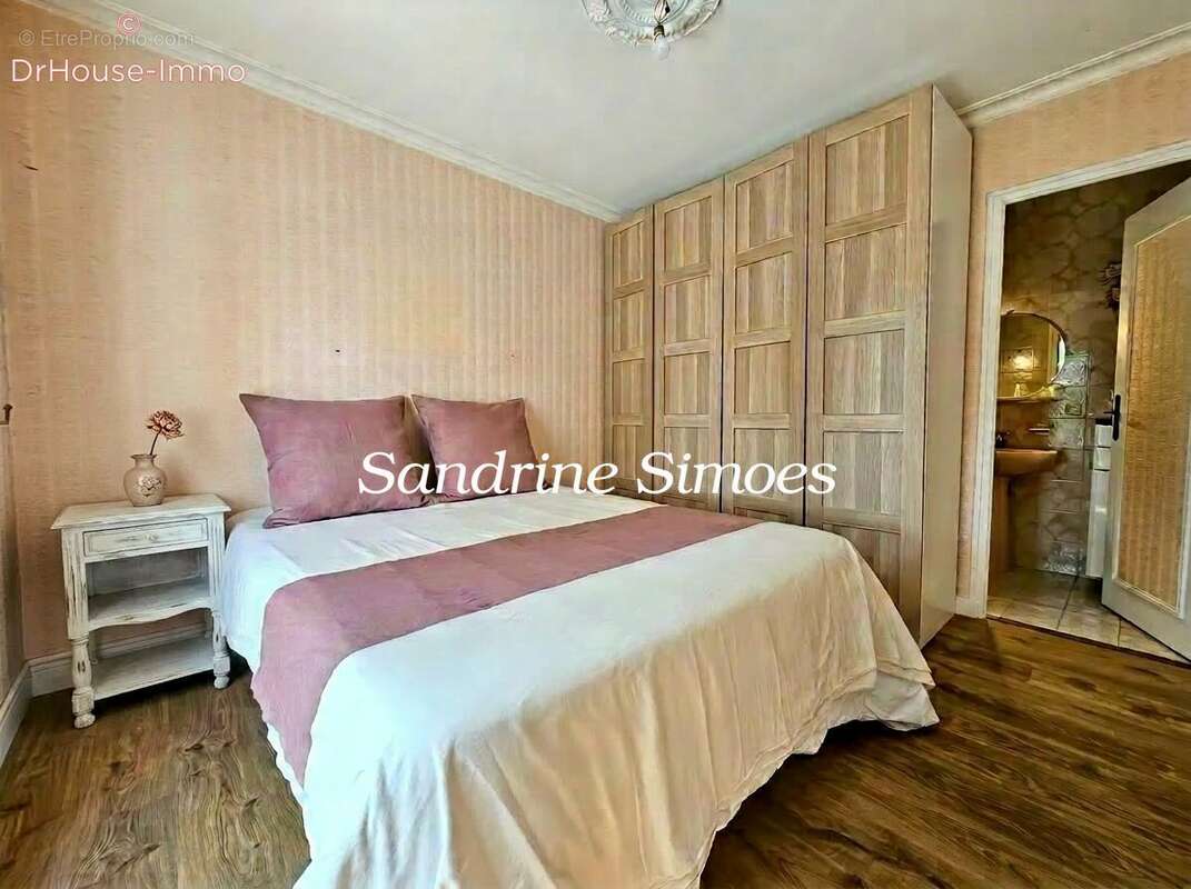 Maison 180 m² à Montmorillon  - photo 18