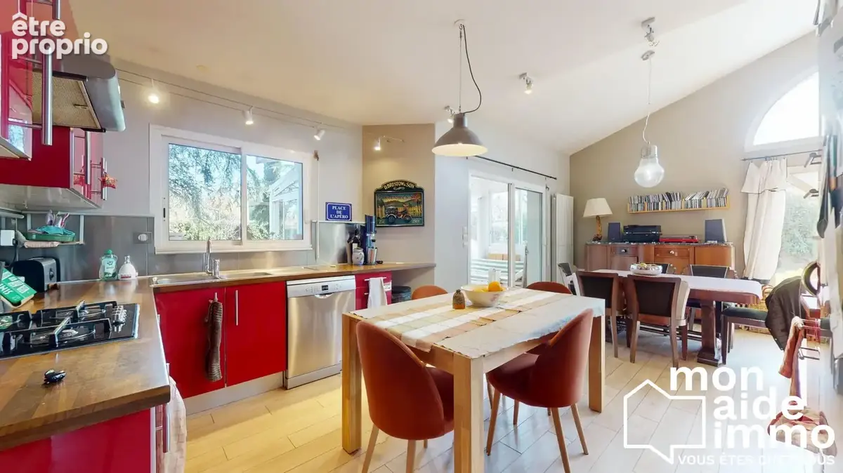 Maison 6 pièces 170 m² à vendre à Villenave-D'ornon (33140) - photo 6