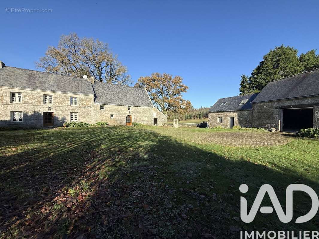 Photo 2 - Maison à GUERN
